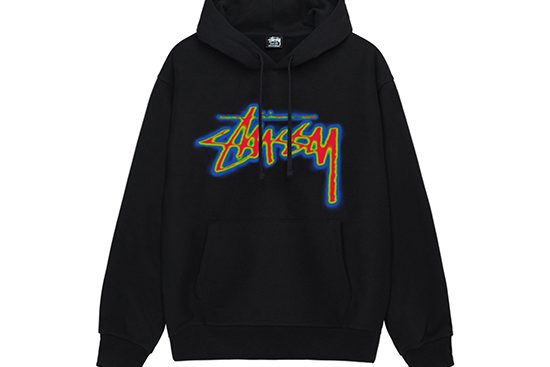 Pull Stussy: Blend of Comfort and Streetwear Style