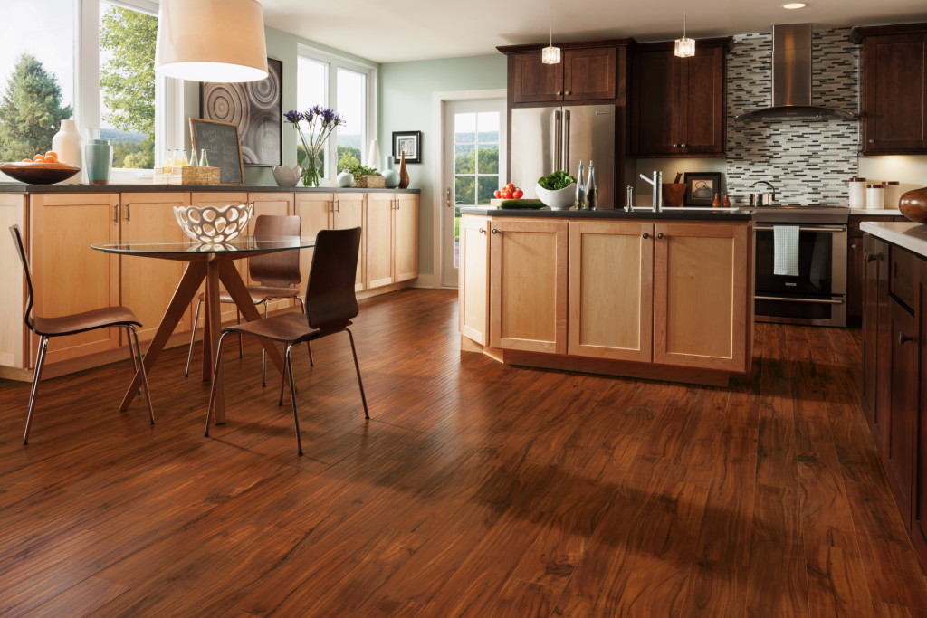 Laminate flooring