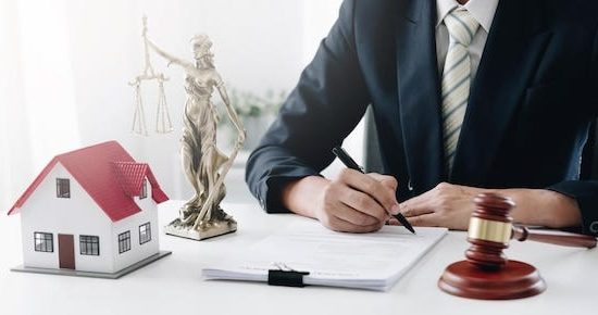 real estate lawyers