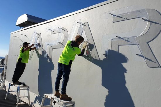 signage installation