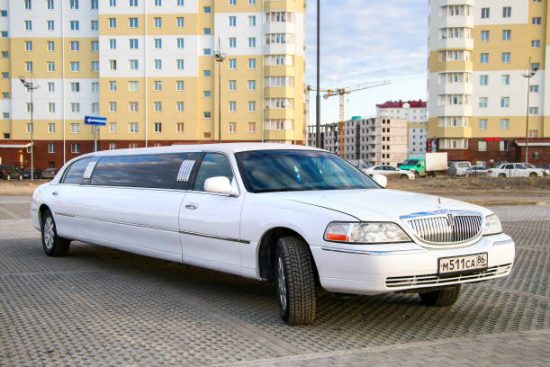 stretch limo rental in Los Angeles